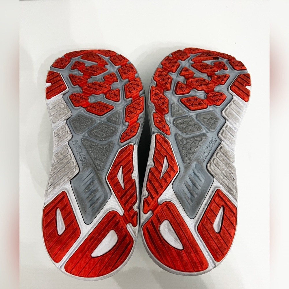 Hoka One One - Arahi 6 Running Shoes - Size 10 Wide - Picture 15 of 15